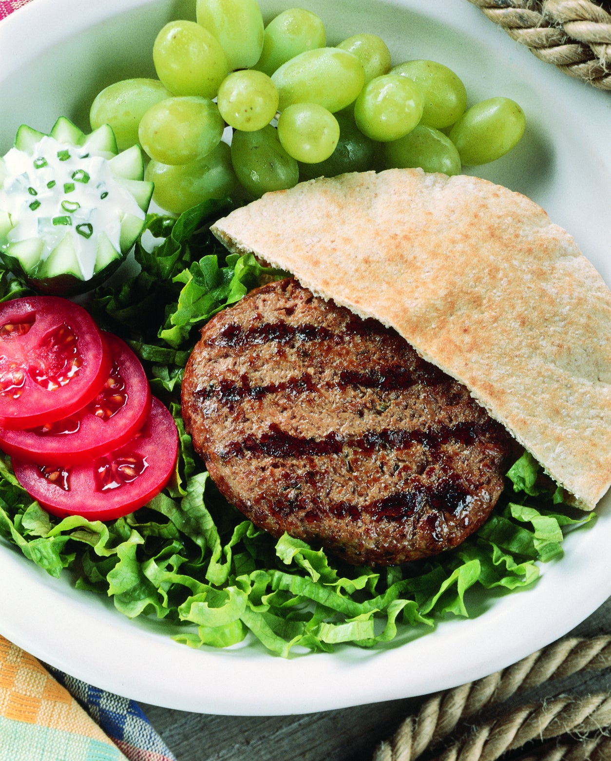 Gyro Burgers with Yogurt Sauce