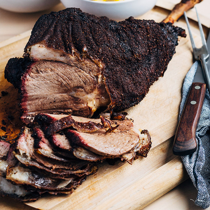 Smoked American Leg of Lamb with Texas-Style Dry Rub