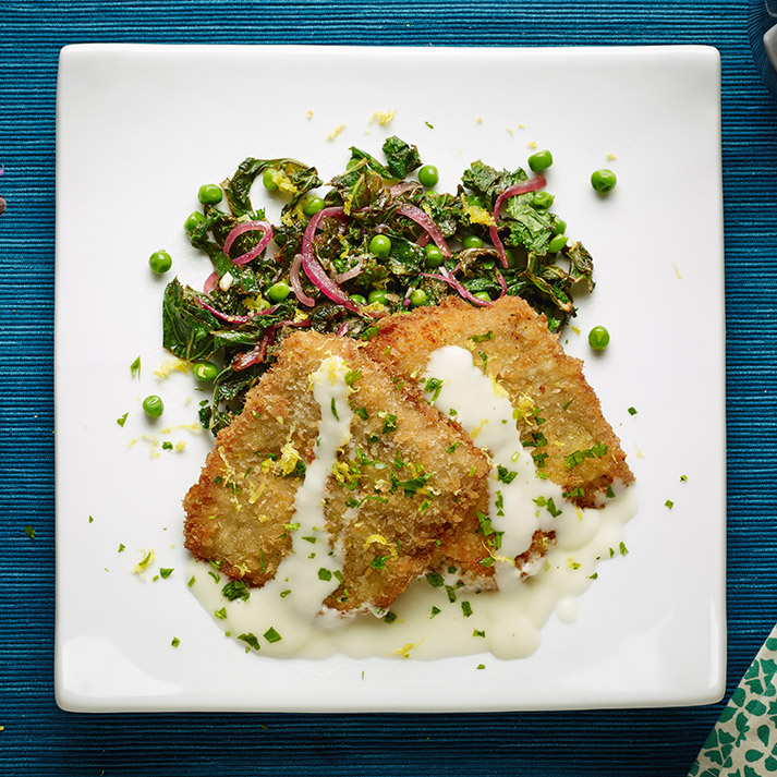 Veal Medallions over Pea Salad with Lemon Sauce